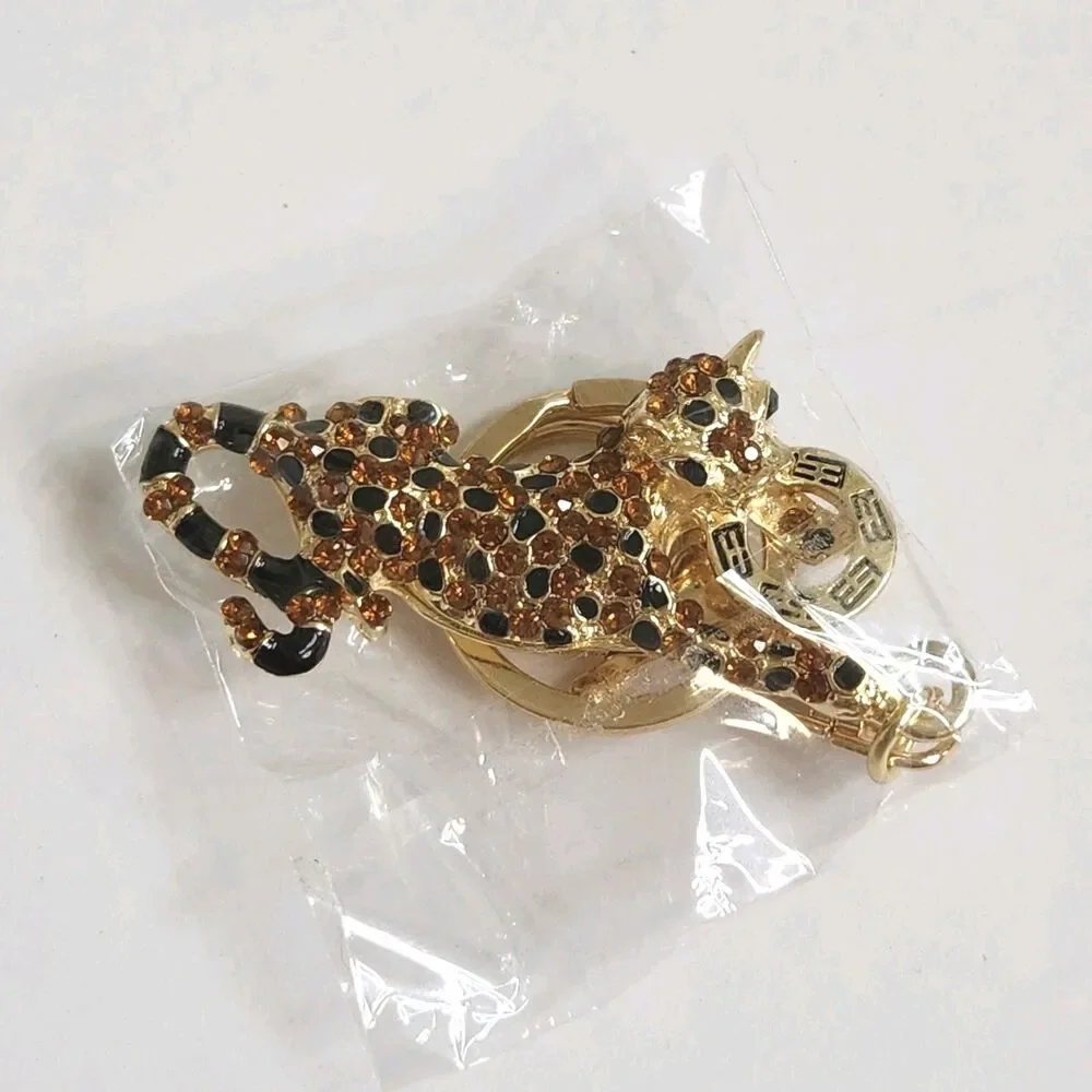 Effy Sparkly Rhinestone Panther Keychain Gold Tone Leopard Purse Charm Bling